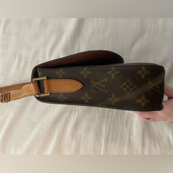 Louis Vuitton Saint Cloud - Picture 5 of 14